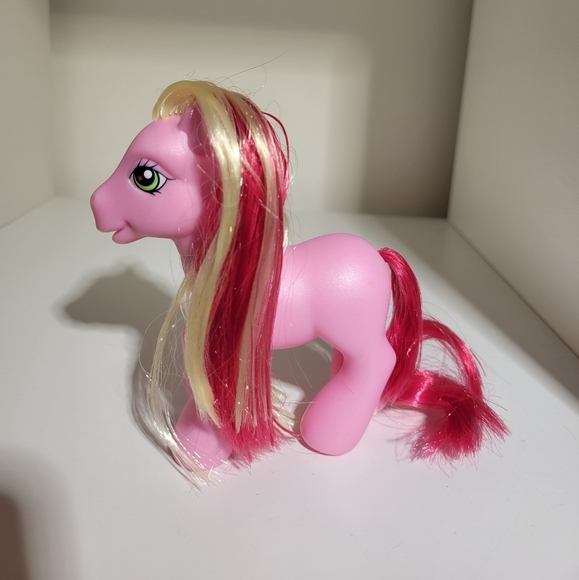 MLP My Little Pony G3 Butter Pop Popcorn Pink Red and Yellow Hair Brushable - Picture 3 of 3